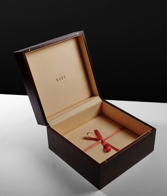 Progress Packaging Nuun Jewelery Wood Etched Luxury Retail Boxes Wood Magnetic Closure Varnish