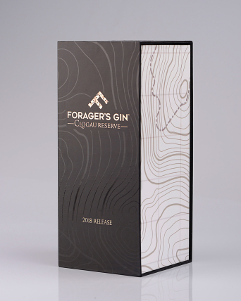 Progress Packaging Gin Alcohol Bespoke Luxury Special Occasion Royal Commemorative Foragers Creative