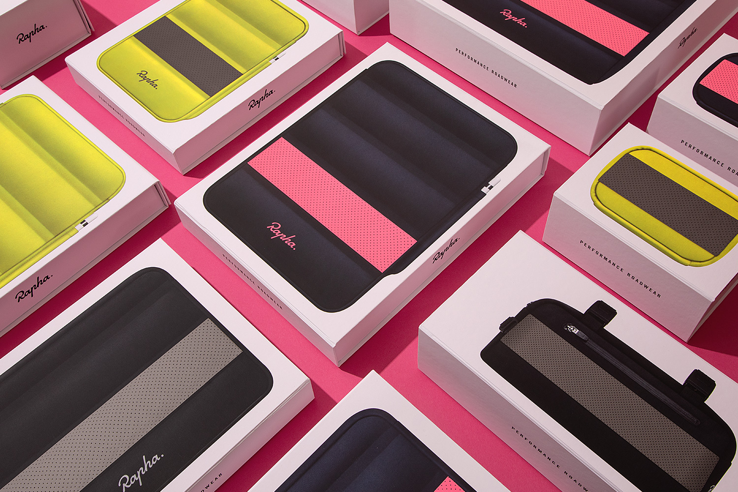 Progress Packaging Partners Rapha Apple Cycling Apparel Luxury Technology Ipone Ipad Laptop Luggage Mobile Phone Cell Store Bespoke Collapsible Retail 6