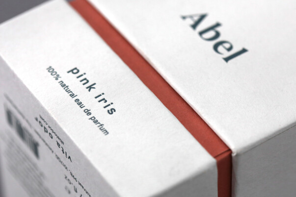 Progress Packaging Recyclable Environmentaly Eco Friendly Mindfully Responsibly Sourced Beauty Fragrance Bottle Glass Retail Luxury Branded Gift Creative Bespoke Production Manufacture 6