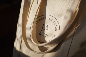 Personalised cotton bags, branded tote bags, custom packaging, tote bags printing, luxury, personalised tote bags, Progress Packaging 1