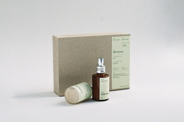 Luxury rigid box manufacturing, custom rigid box, sharp edge box, custom box production, luxury fragrance packaging, V-FORM rigid boxes by Progress