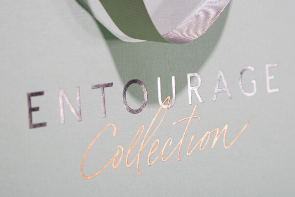 Foiled luxury paper bags, custom paper bags production by Progress