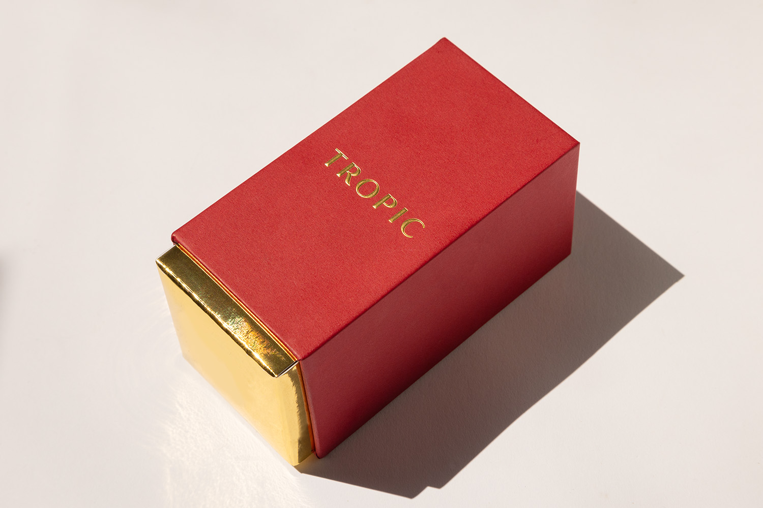 Luxury Beauty Pr Packaging For Tropic Skincare, Influencer Mailer Production For Skincare Launch By Progress Packaging 09